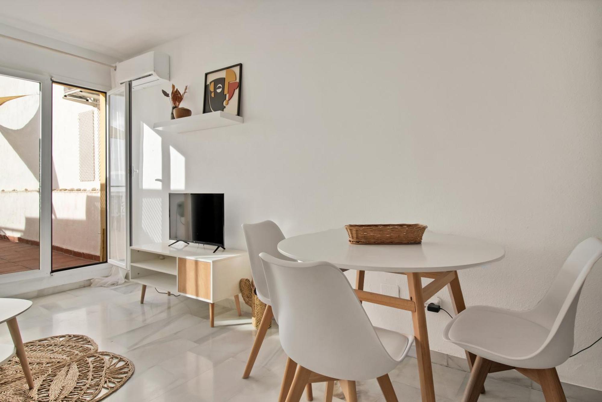 Duplex Estilo Boho Con Increible Terraza Y Vistas Al Mar En Estepona - Las Abejeras 609 Διαμέρισμα Εξωτερικό φωτογραφία